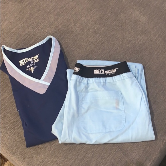 Navy Blue Top and Bottom Scrub - Picture 1 of 1